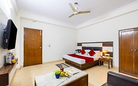 Trevon Inn Karol Bagh, New Delhi